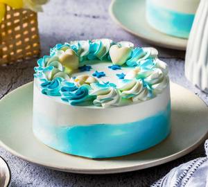 Floral Vanilla Cream Cake