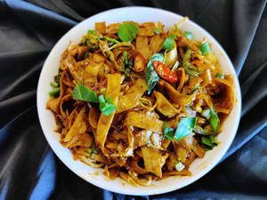 Veg Pad Thai Noodles