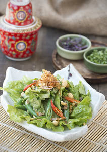 Enoki Signature Salad