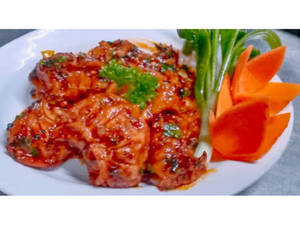 Veg Schezwan Momo