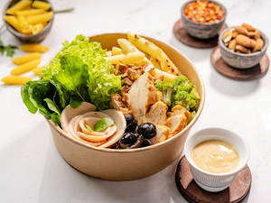 Dreamy Chicken Pasta Bowl