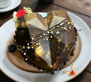 Chocolate Pinata Cake with Hammer 700grams