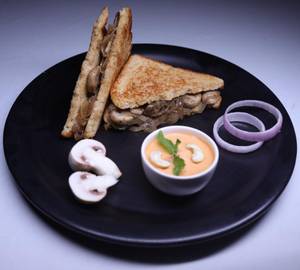 Mushroom Sandwich