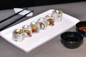 Spicy Prawns Sushi Roll - 6 pcs