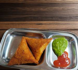 Veg. Cheese Corn Samosa