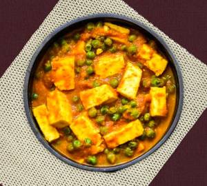 Matar Paneer