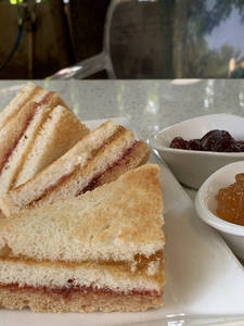 Jam Sandwich
