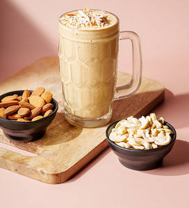 Kaju Badam Milkshake