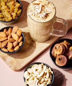 Mixed Dry Fruit Milkshake