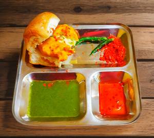 Cheese Vada Pav