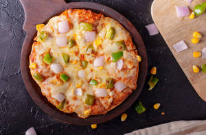 6.5" Onion Capsicum Cheese Pizza