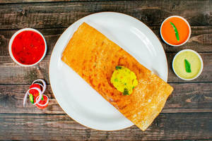 Masala dosa (served with chutney)