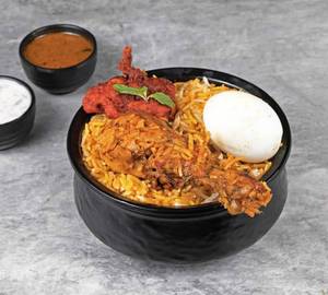 Hyderabadi Chicken Dum Biryani