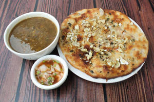 Special Aloo Garlic Kulcha