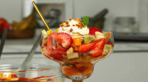 Fruit salad ice cream                                                                                                                