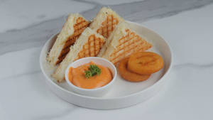 Cheesy Garlic Sandwich