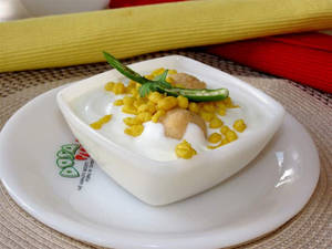 Dahi Vada [4 Pieces]