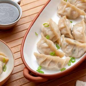 Steam paneer momos