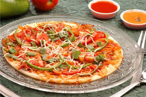 Tom-chi Uttapam