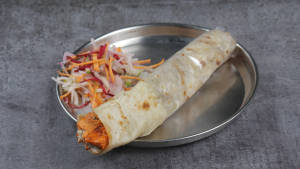 Paneer tikka roll