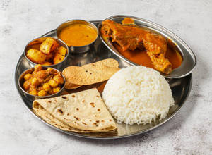 Special chicken thali [serves 1]
