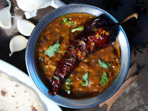 Dal Kolhapuri
