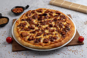 10" Medium Chicken Tikka Makhani Pizza (Spicy)