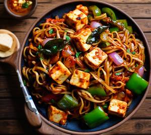 Paneer Hakka Noodles