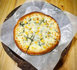 8" Cheese Corn Pizza