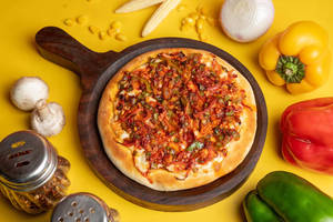 10" Medium Paneer Chilli Pizza (Extra Spicy)