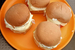 Paneer Burger 
