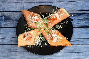 Paneer American Chopsuey Dosa