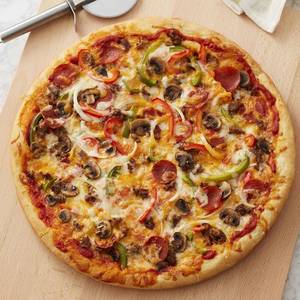 Chicken Supreme Pizza
