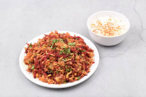 Masala Pauva With Dahi