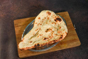 Garlic Naan (1 Pcs)