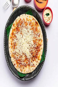 Paneer Onion Uttapam