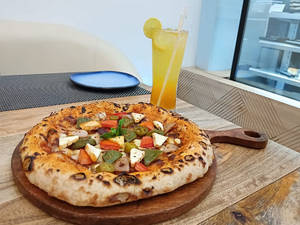 Farm Fresh Pizza - Medium