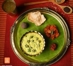 Buttermilk curry rice bowl