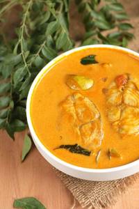 Madras fish curry