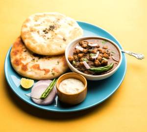 Chole Kulcha
