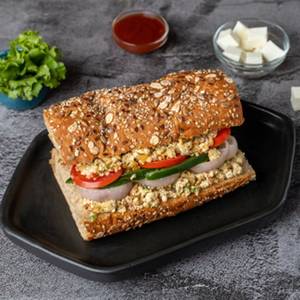Paneer Tikka And Caramelised Onion Sub