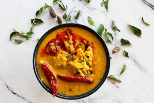 Punjabi Kadi Pakoda