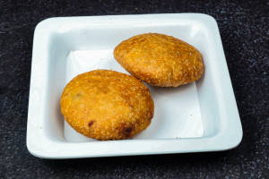 Pyaaz Kachori 