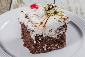Choco Pista Pastry