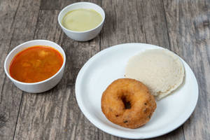 Idli Vada Combo