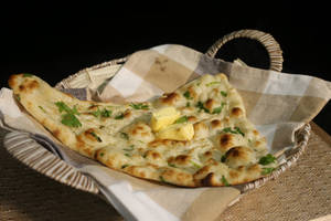 Garlic Butter Naan (1 Pc)