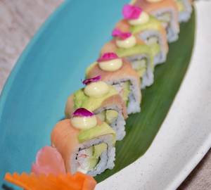 Rainbow Roll(8Pcs)