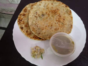 2 Aloo Parantha With Green Chutney