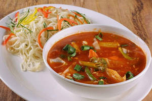 Veg Hot Garlic Noodles Combo