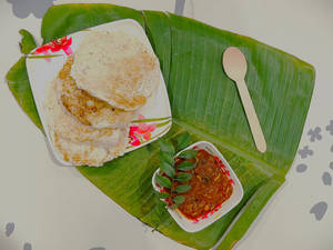 Idiyappam And Kadala Curry [3 Pieces]